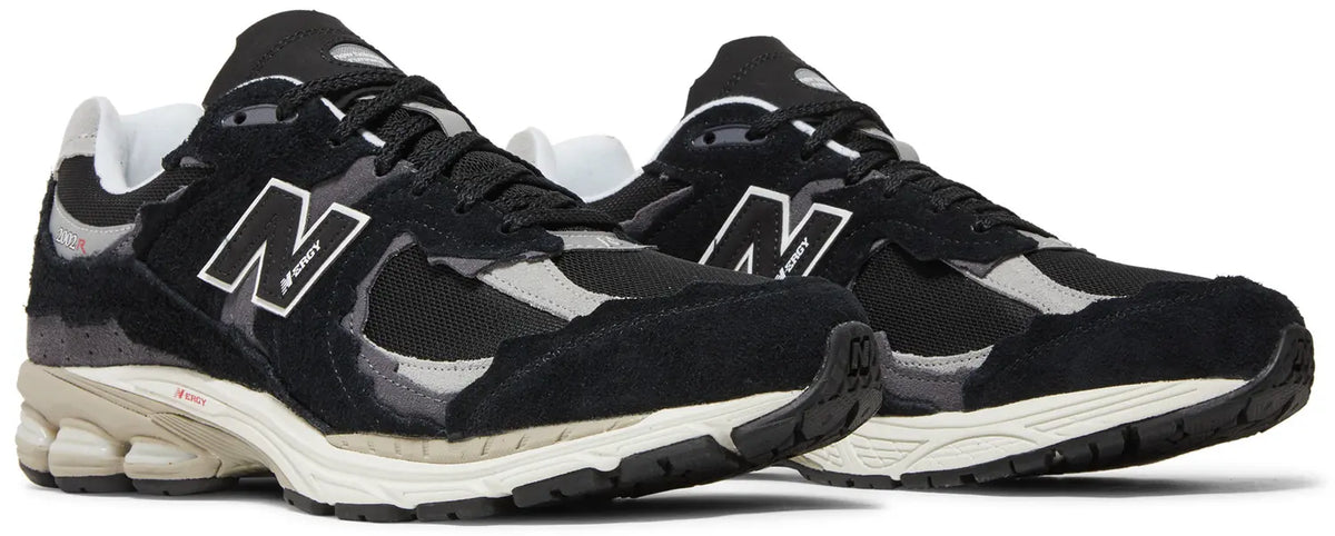 2002R 'Protection Pack - Black Grey'