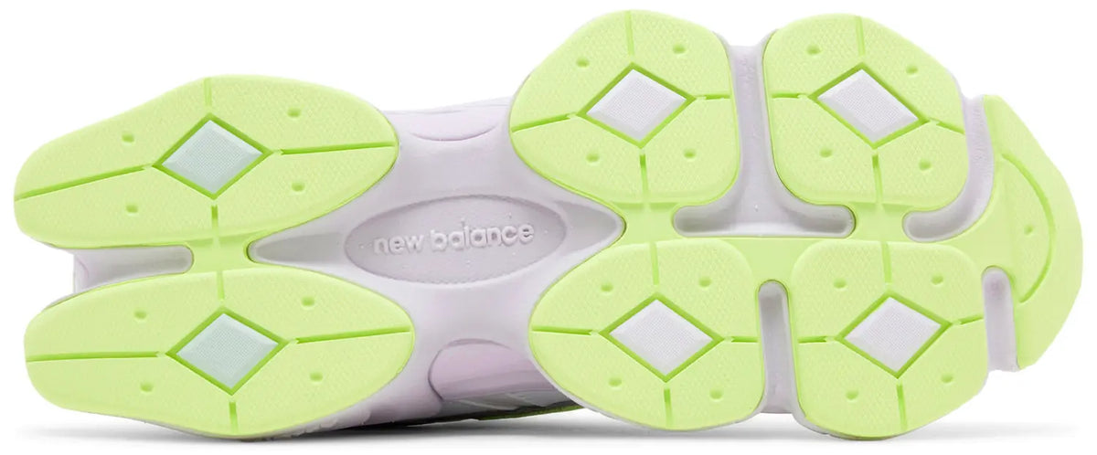 9060 'White Taro'