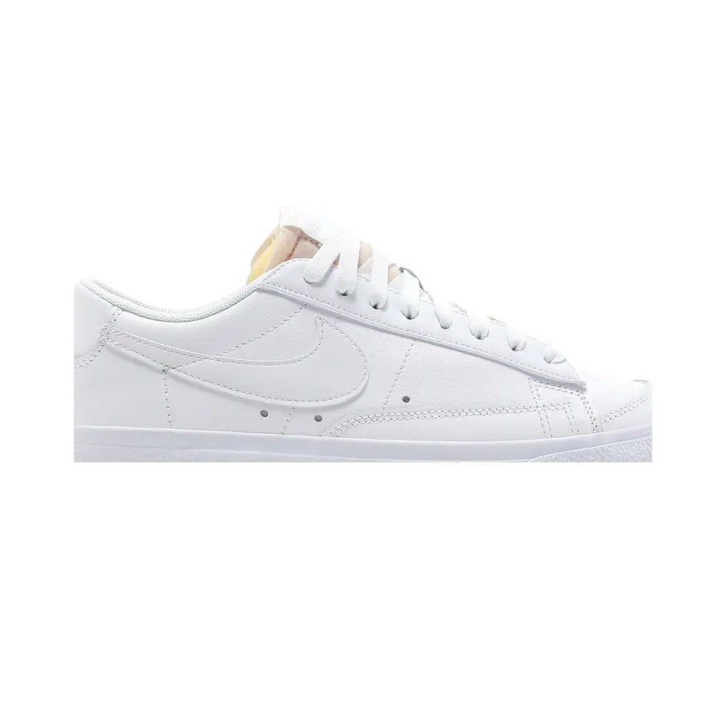 Nike Wmns Blazer Low Platform 'Triple White'