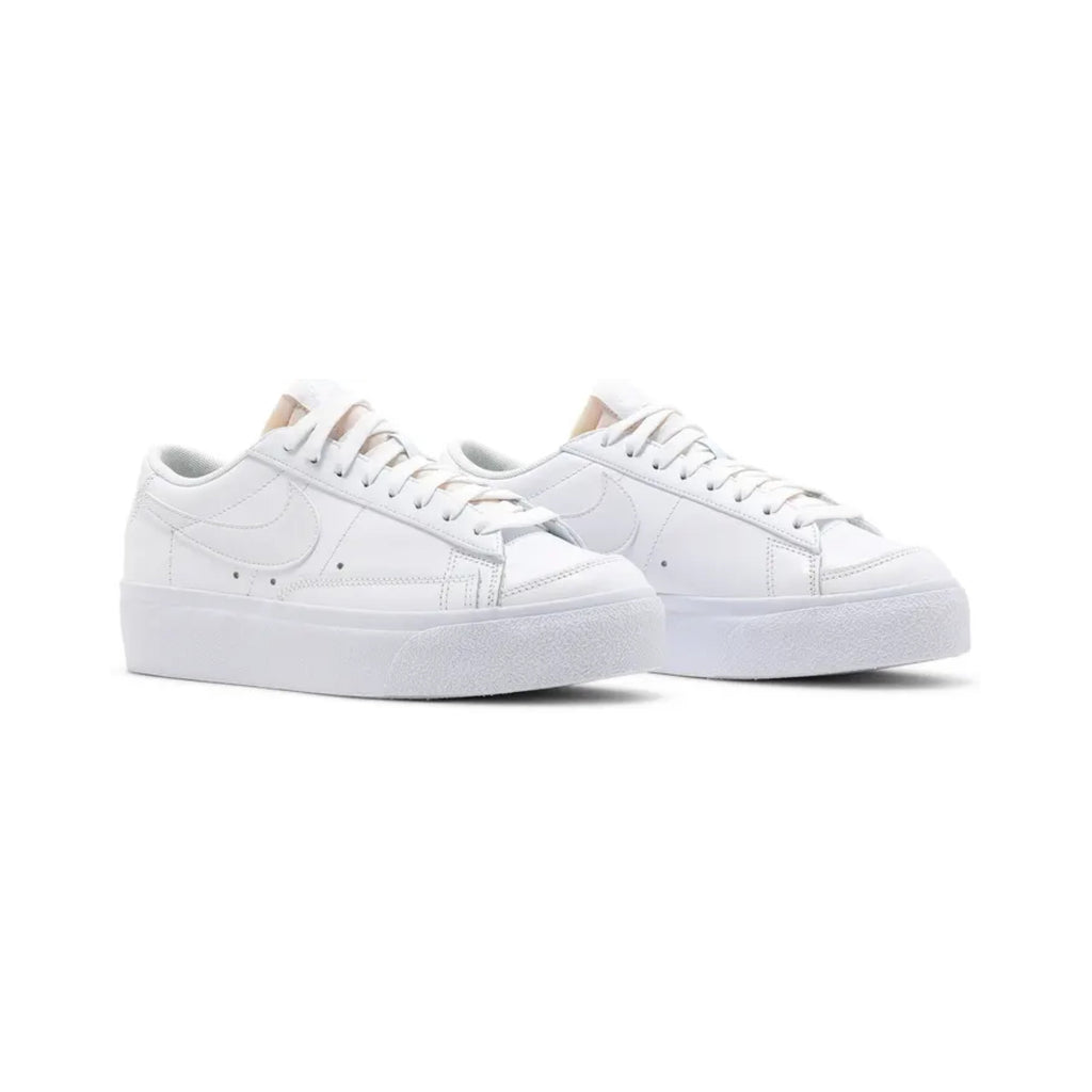 Nike Wmns Blazer Low Platform 'Triple White'