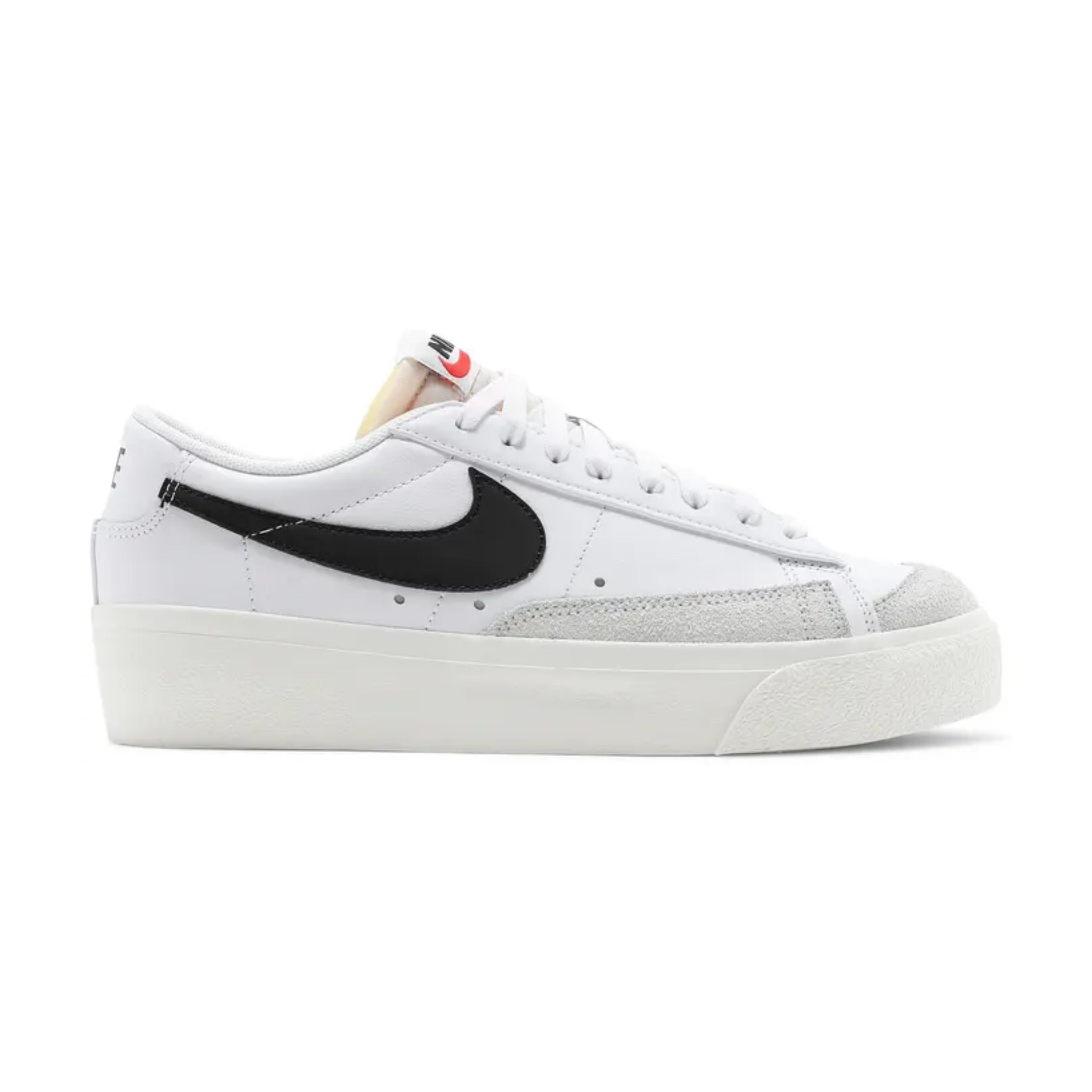 Nike Wmns Blazer Low Platform 'White Black'