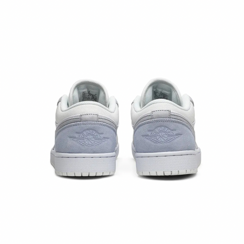 Jordan 1 Low – Paris