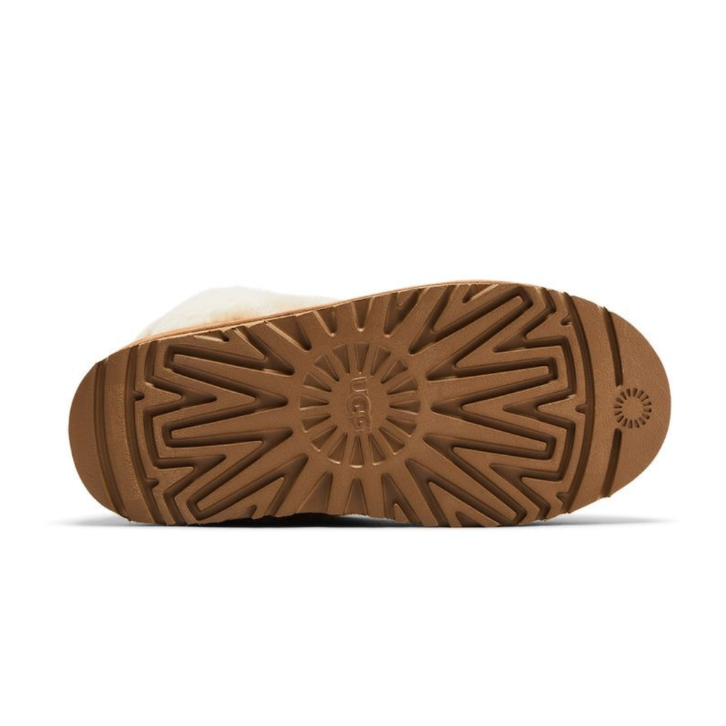 Ugg Classic Chillapeak Boot 'Chestnut'